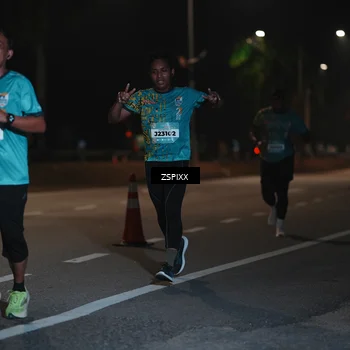 Runner Photo 5916433