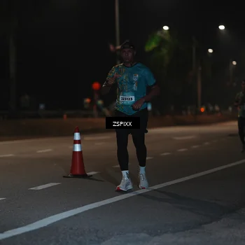 Runner Photo 5916468