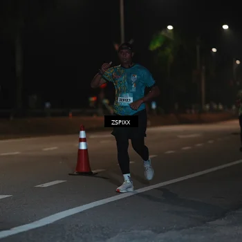 Runner Photo 5916469