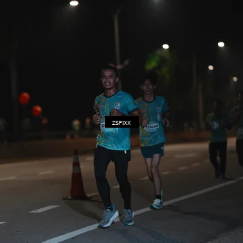 Runner Photo 5916532