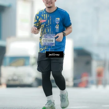 Runner Photo 5916542