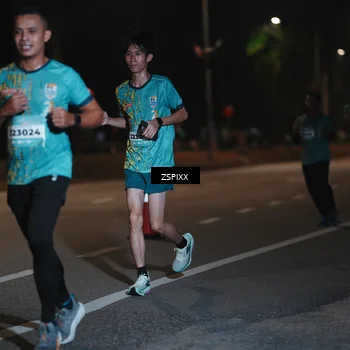 Runner Photo 5916556