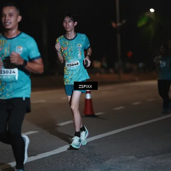 Runner Photo 5916570