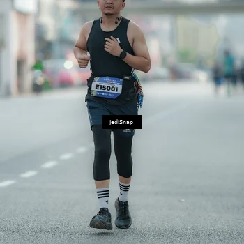 Runner Photo 5916629