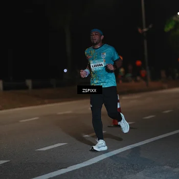 Runner Photo 5916637