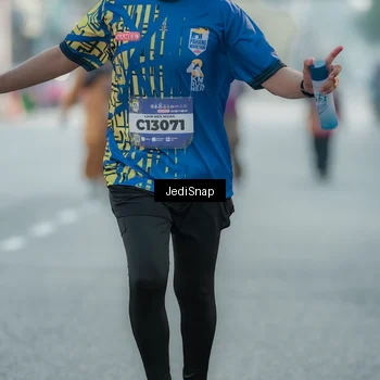 Runner Photo 5916645