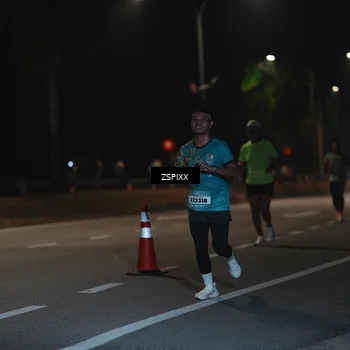 Runner Photo 5916646