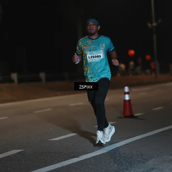 Runner Photo 5916649