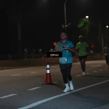 Runner Photo 5916669
