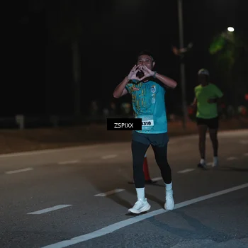 Runner Photo 5916670