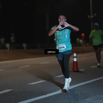 Runner Photo 5916685