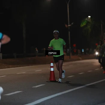 Runner Photo 5916693
