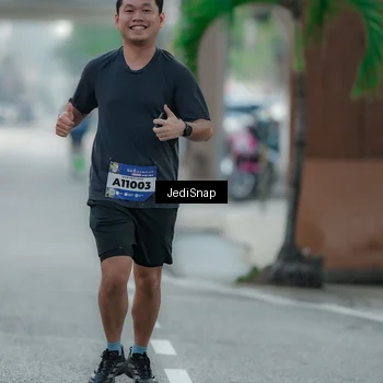 Runner Photo 5916706