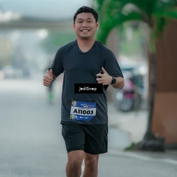 Runner Photo 5916714