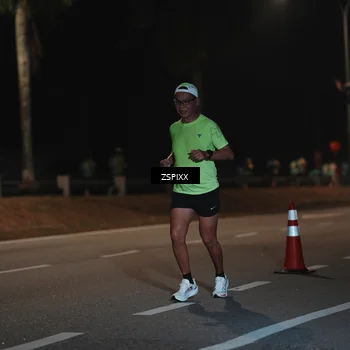Runner Photo 5916719