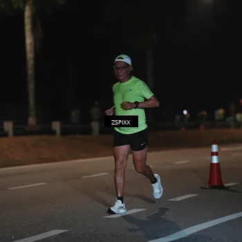 Runner Photo 5916720