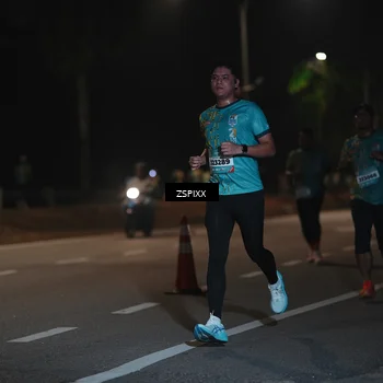 Runner Photo 5916722
