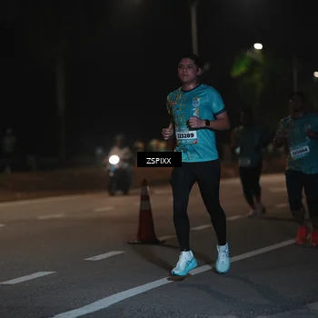 Runner Photo 5916728