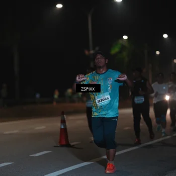Runner Photo 5916742