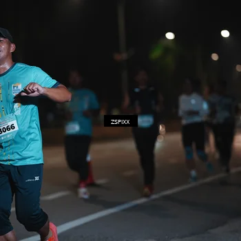Runner Photo 5916762