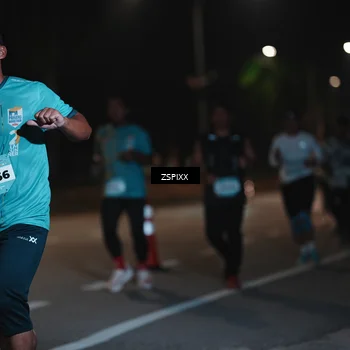 Runner Photo 5916772