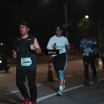 Runner Photo 5916795