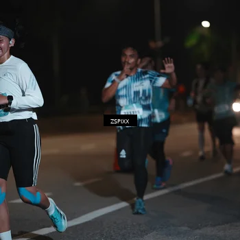 Runner Photo 5916811
