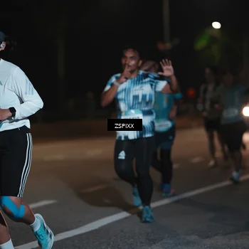 Runner Photo 5916813