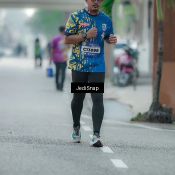 Runner Photo 5916817