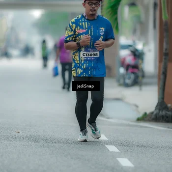 Runner Photo 5916819