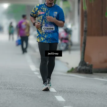 Runner Photo 5916824