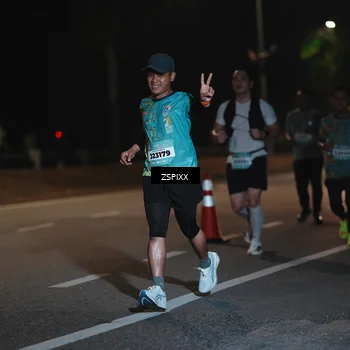Runner Photo 5916841