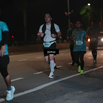 Runner Photo 5916848