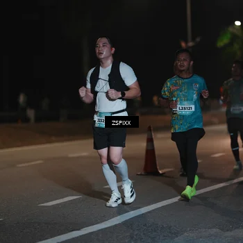 Runner Photo 5916860