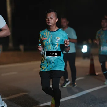 Runner Photo 5916874