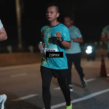Runner Photo 5916883