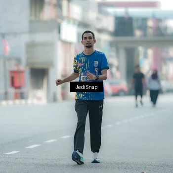 Runner Photo 5916884