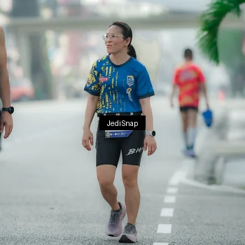 Runner Photo 5916894