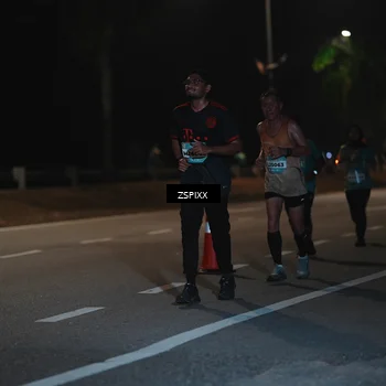 Runner Photo 5916901
