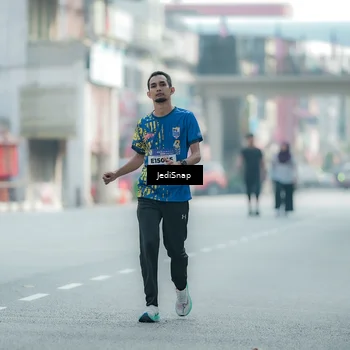 Runner Photo 5916903