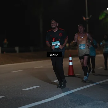 Runner Photo 5916912