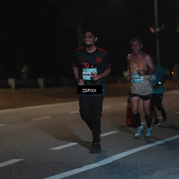 Runner Photo 5916925