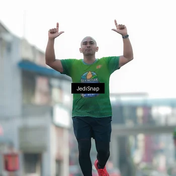 Runner Photo 5916965