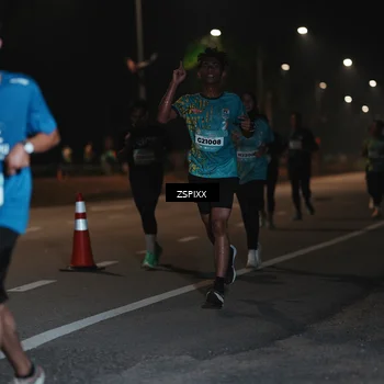 Runner Photo 5916992