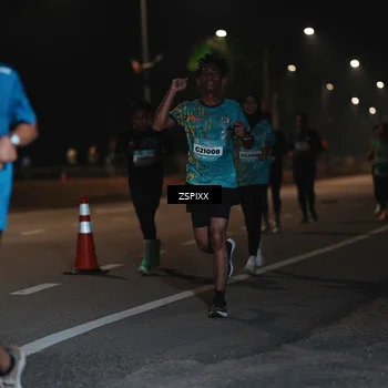Runner Photo 5917004