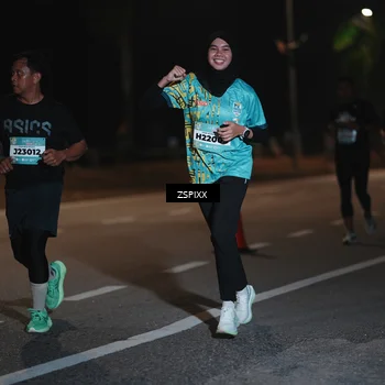 Runner Photo 5917059