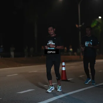 Runner Photo 5917068