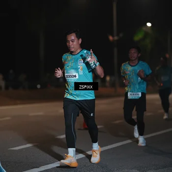 Runner Photo 5917099