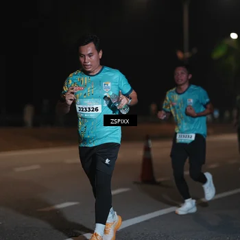 Runner Photo 5917111