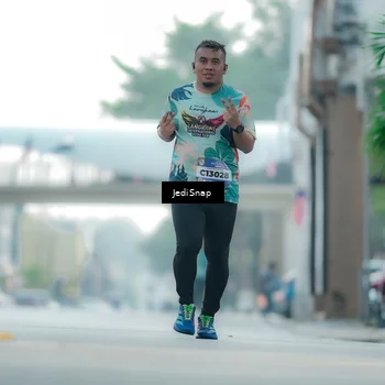 Runner Photo 5917126